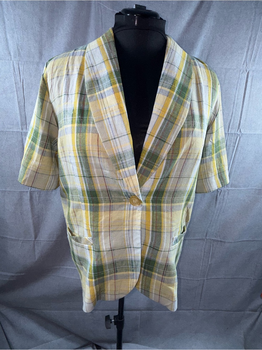 2843-BFA Classics Vintage Women’s Yellow & Green Plaid Short-Sleeve Blazer